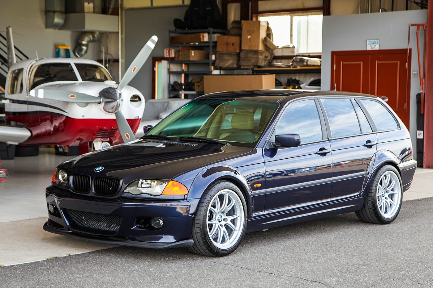 2001 BMW (E38) 740i M Sport