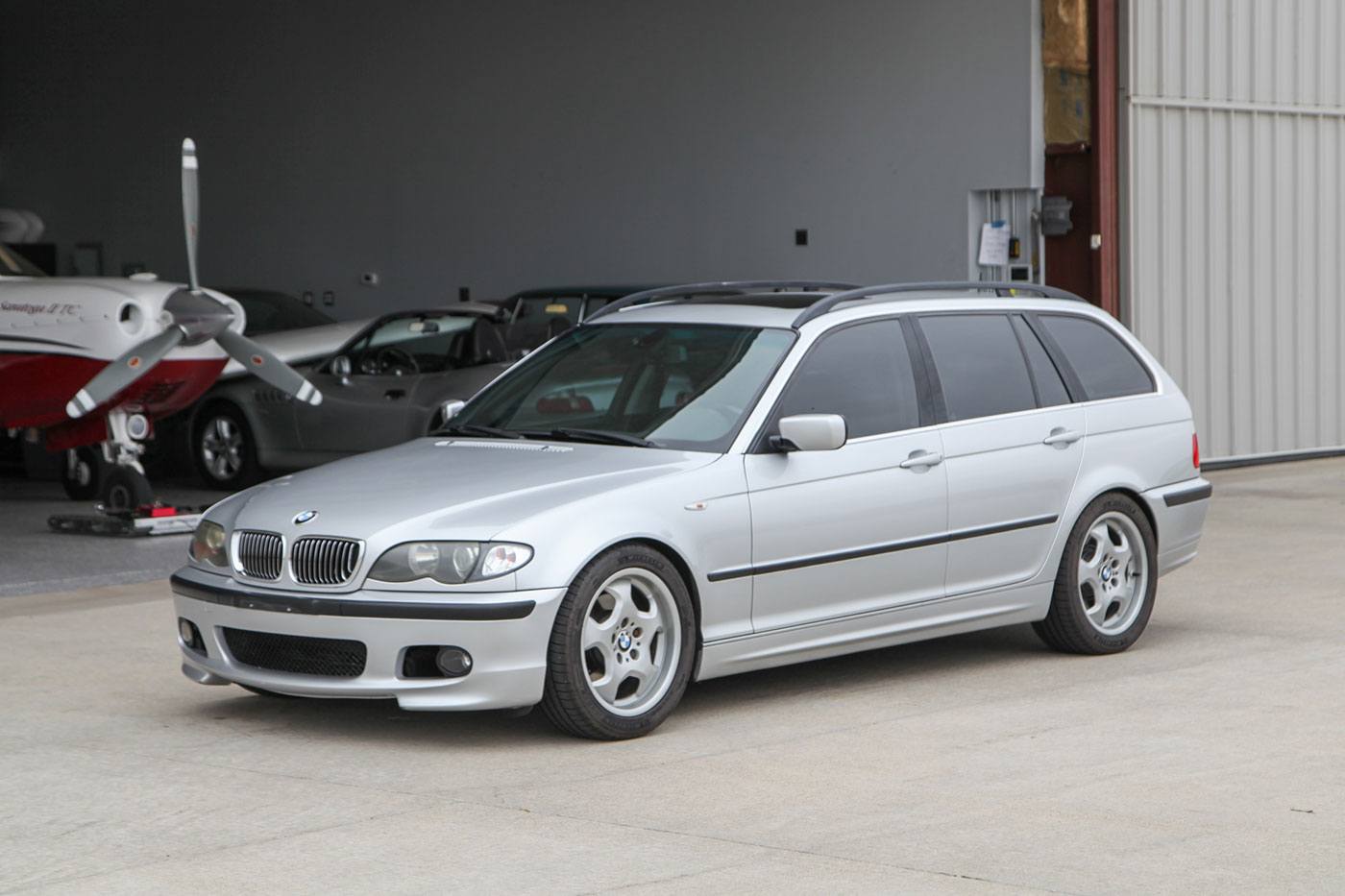 2001 BMW (E38) 740i M Sport